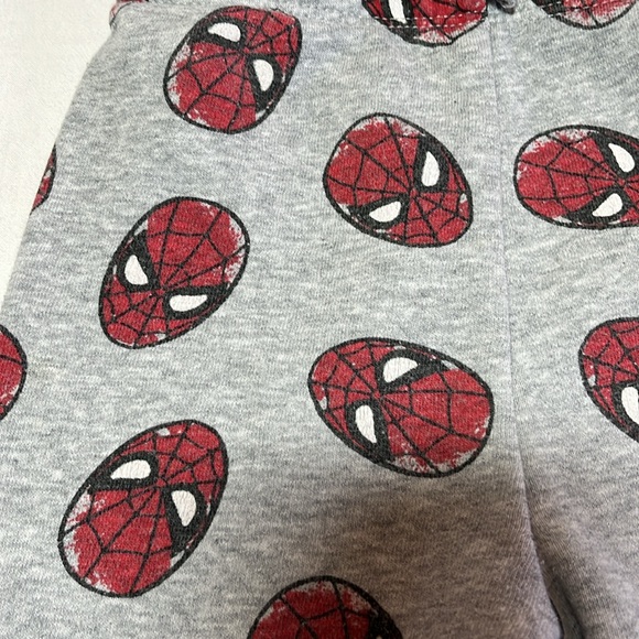 12M Spider-Man sweatpants - Picture 2 of 3